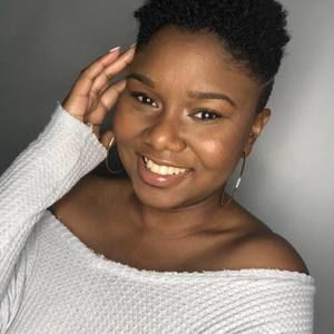 Meet your Posher, Eboneé